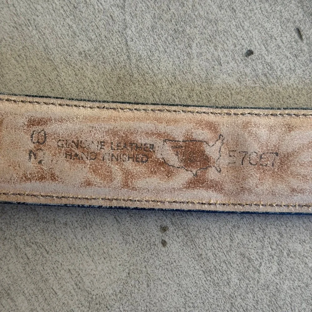 Chambers Western Belt Hand Finished Tooled Leather Two Tone Buckle USA 38 VTG